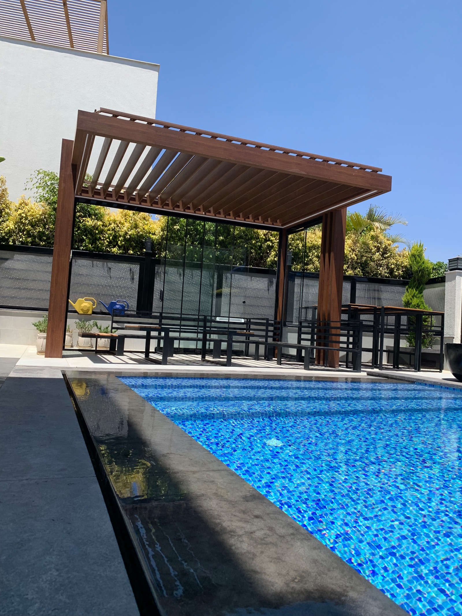 Motorized Pergola